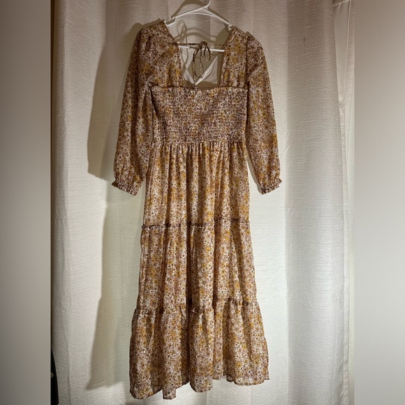 Floral Maxi Dress - Picture 4 of 4